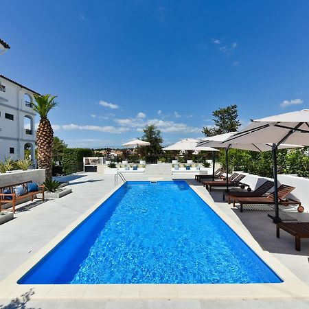 Mediterraneo Garden Apartments Petrcane Ngoại thất bức ảnh