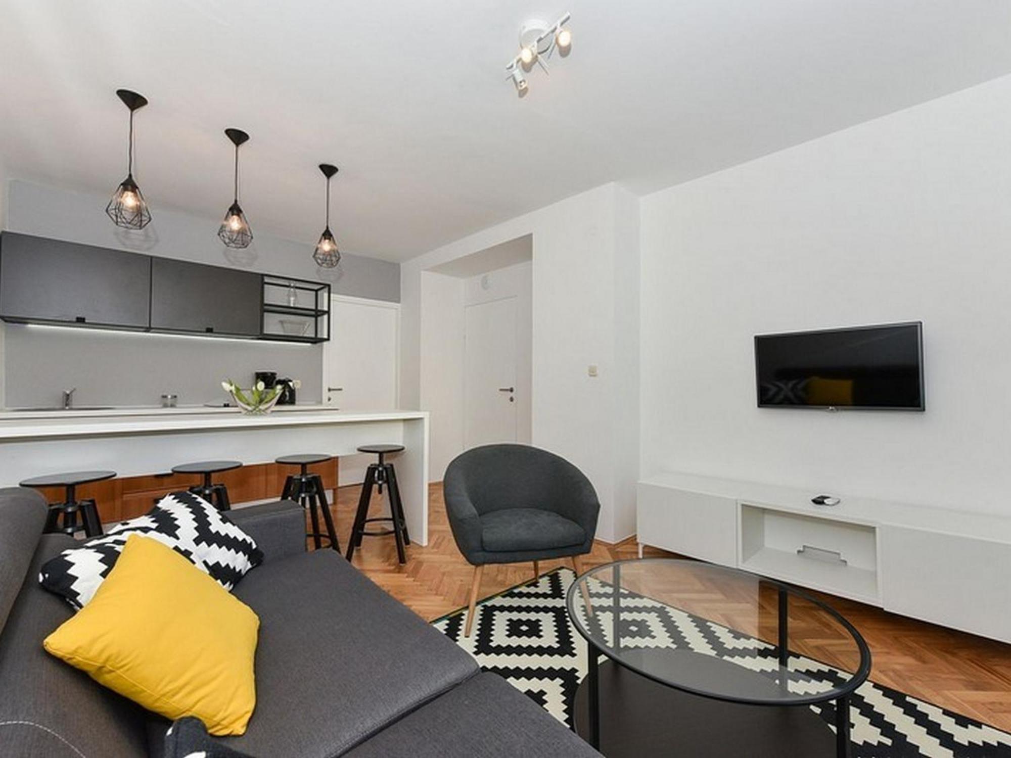 Mediterraneo Garden Apartments Petrcane Phòng bức ảnh