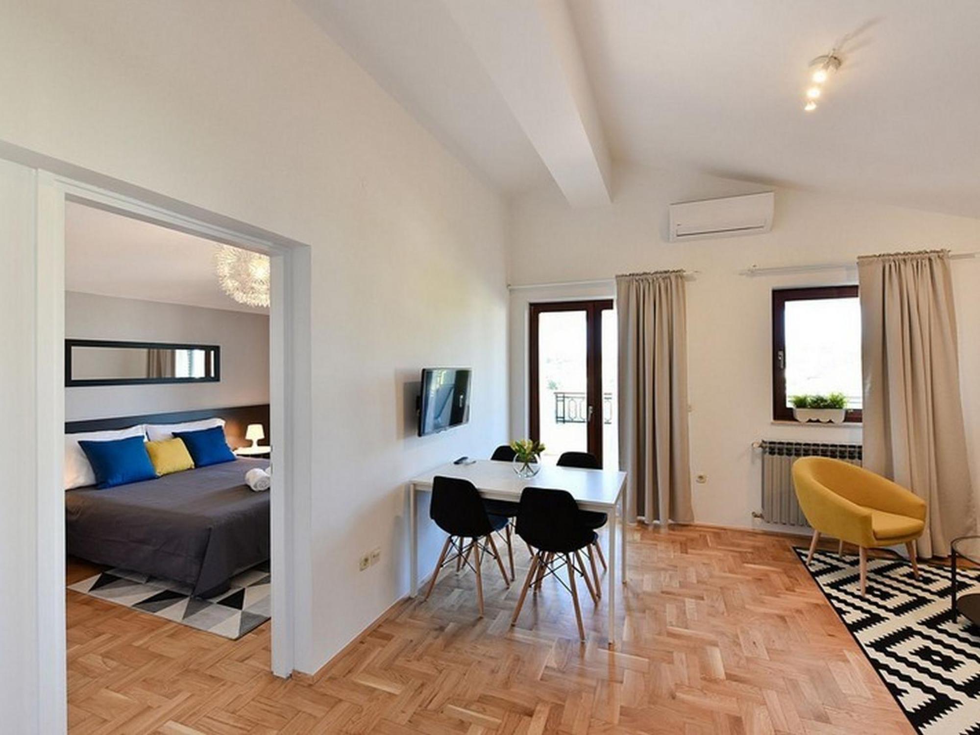 Mediterraneo Garden Apartments Petrcane Phòng bức ảnh