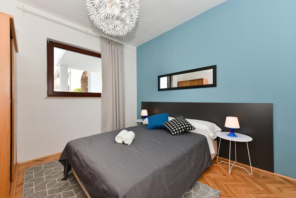 Mediterraneo Garden Apartments Petrcane Ngoại thất bức ảnh