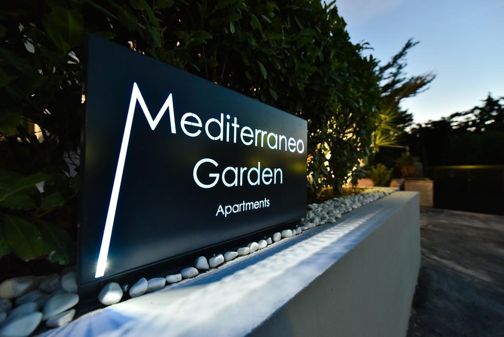 Mediterraneo Garden Apartments Petrcane Ngoại thất bức ảnh