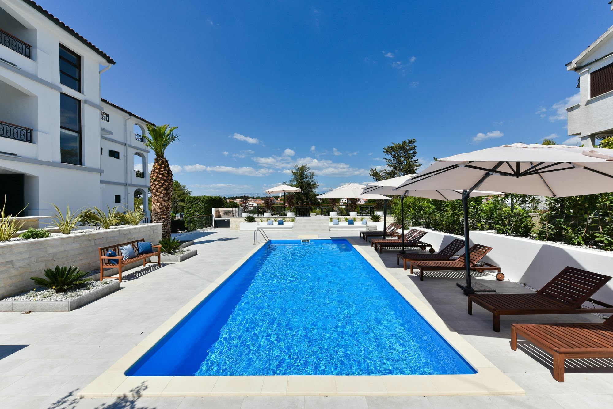 Mediterraneo Garden Apartments Petrcane Ngoại thất bức ảnh